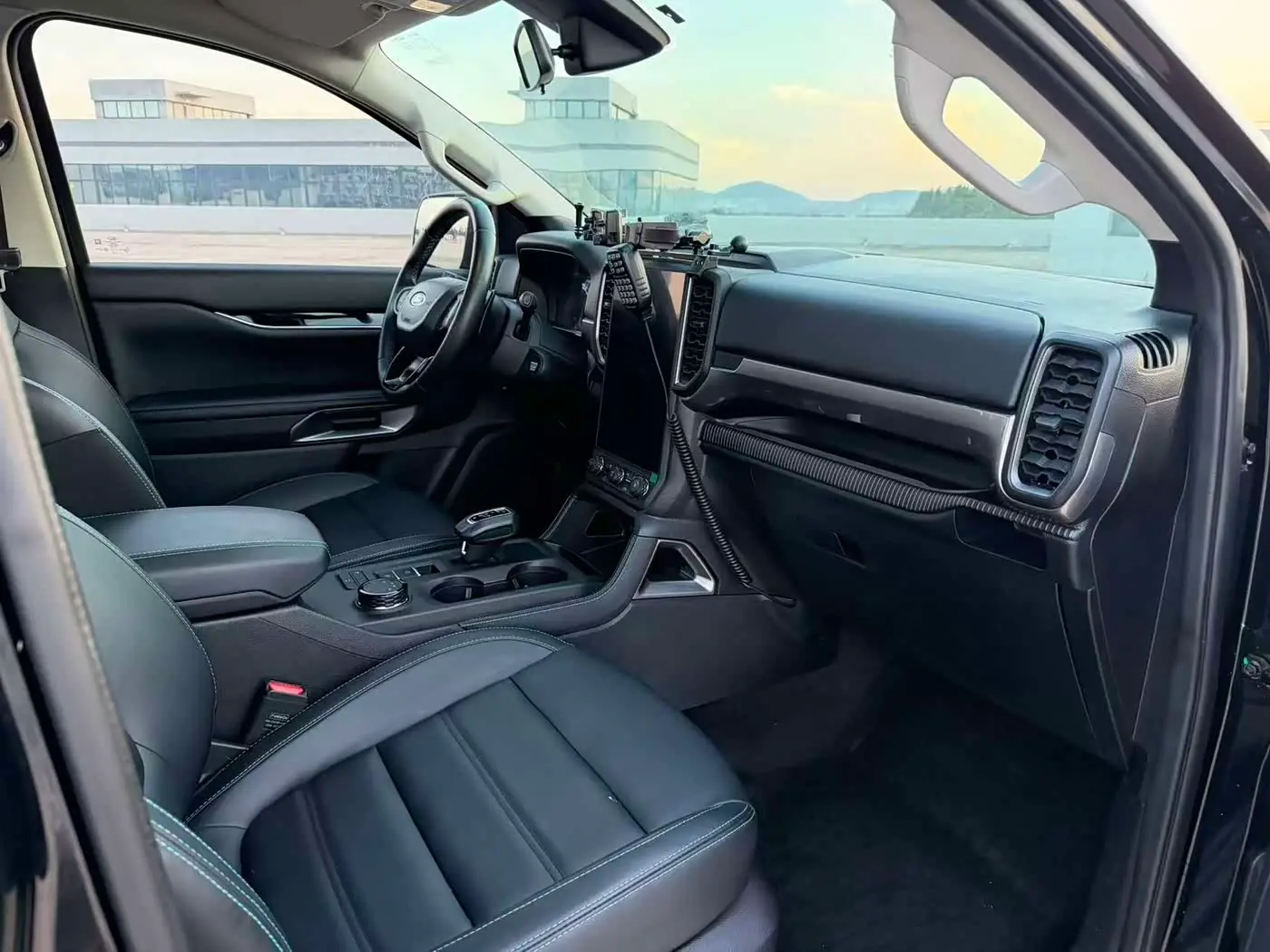 Ford Ranger 2024 — Photo 6/11