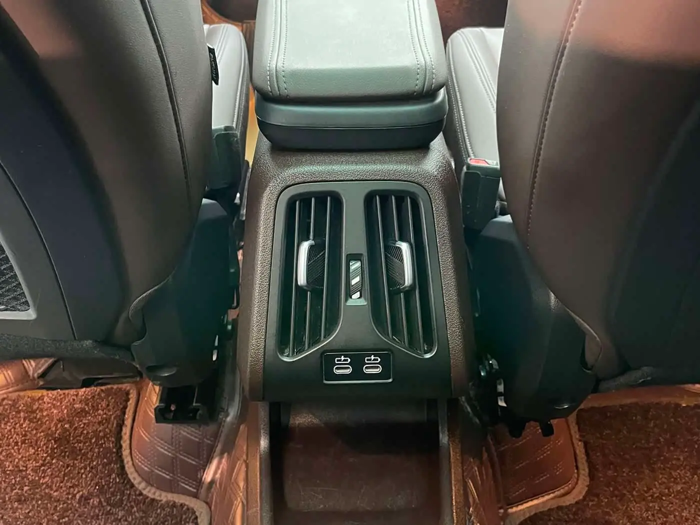 BMW X1 2023 — Фото 17/20