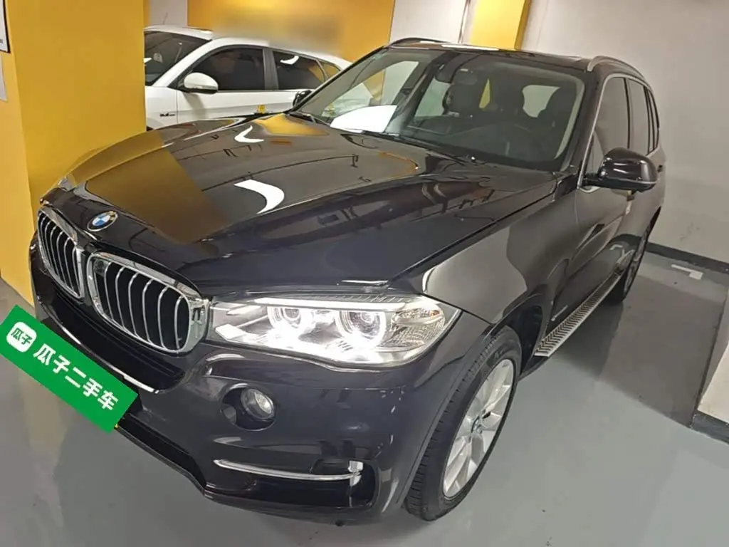 BMW X5 2017 — Фото 1/20