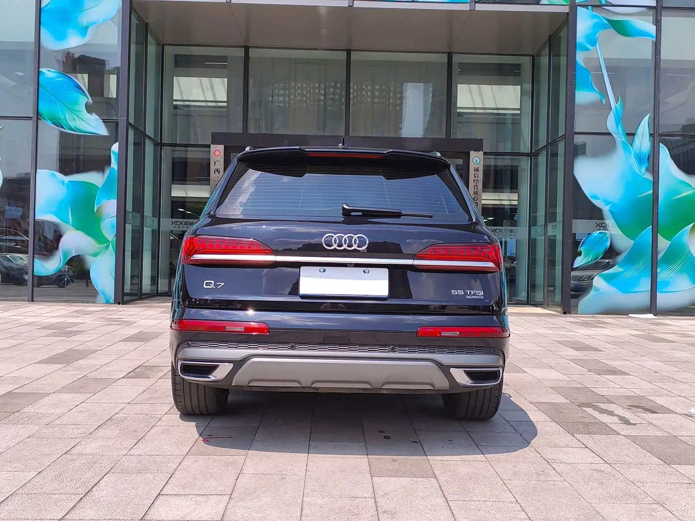 Audi Q7 2021 — Фото 5/20