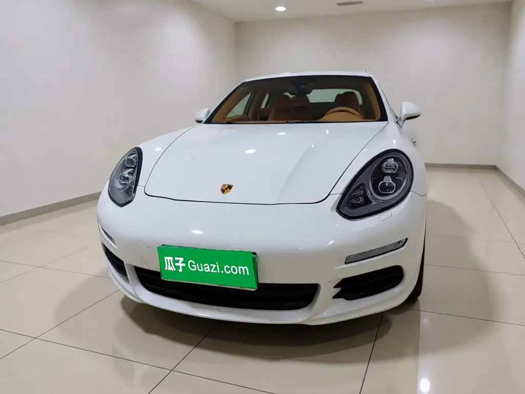 Porsche Panamera 2014 — Photo 2/20