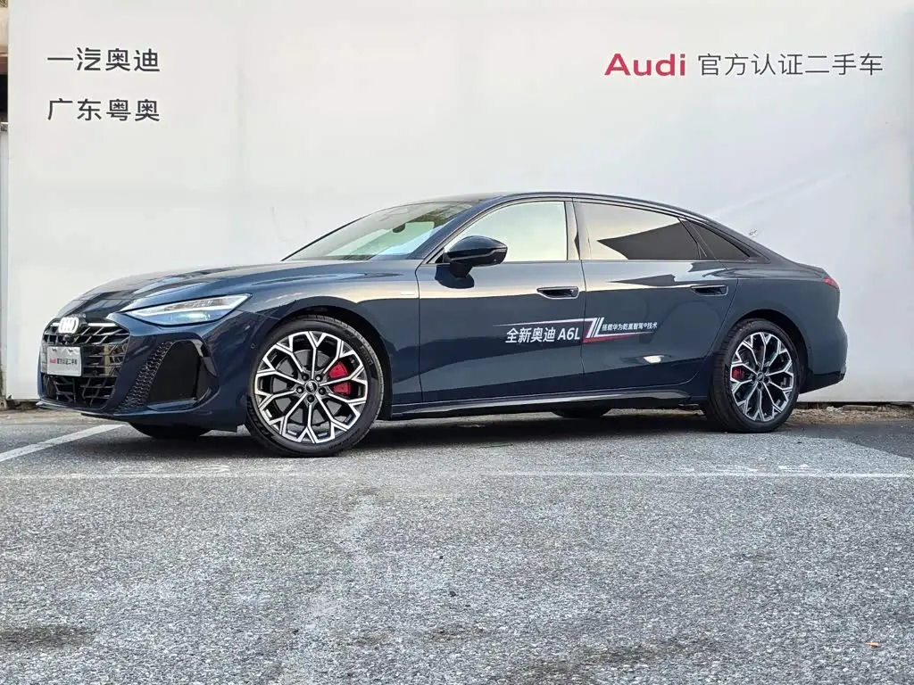 Audi A6L 2026 — Photo 1/16