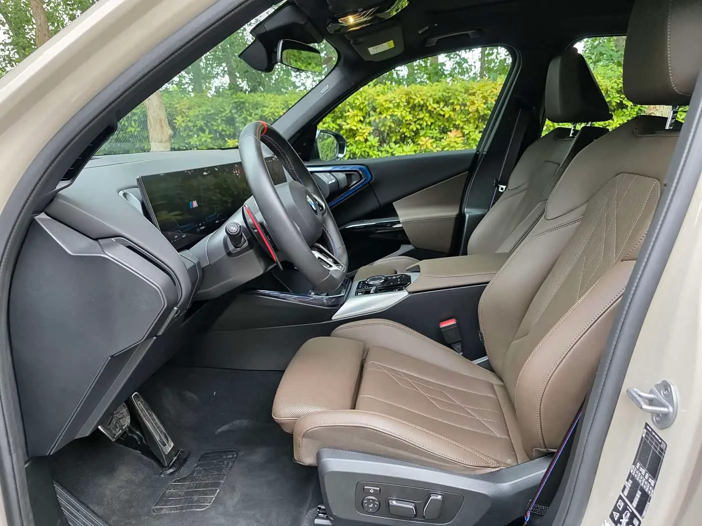 BMW X3 M50 2025 — Photo 3/16