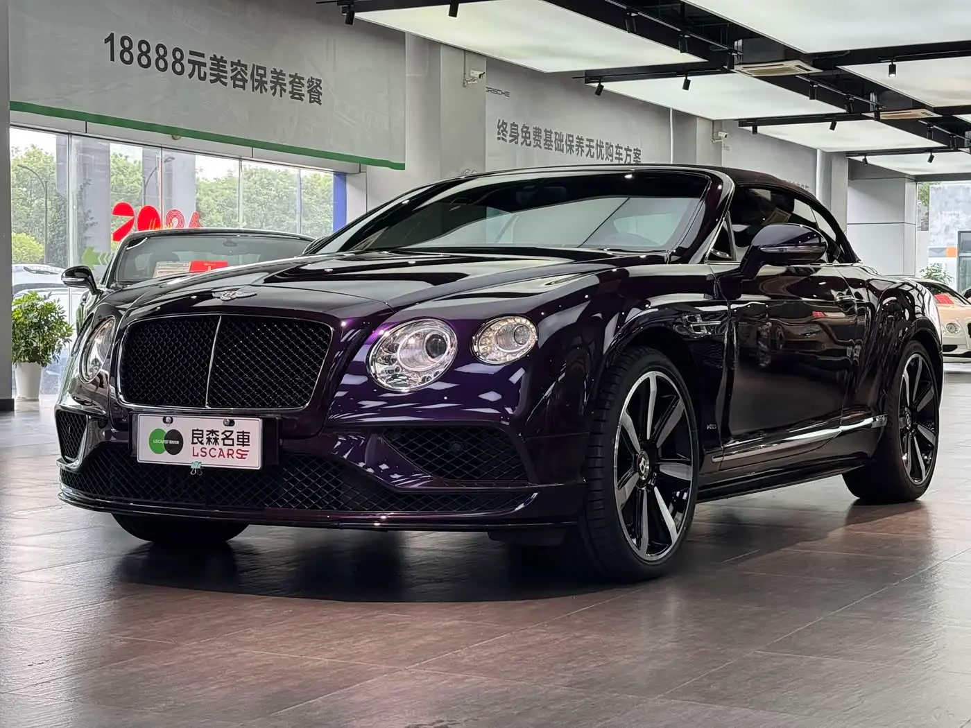 Bentley Continental 2017 — Фото 1/17