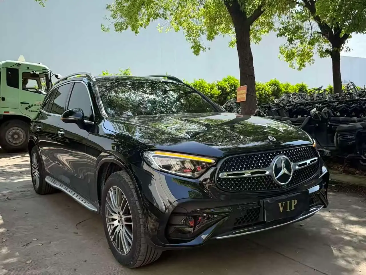 Mercedes-Benz GLC 2024 — Photo 2/9