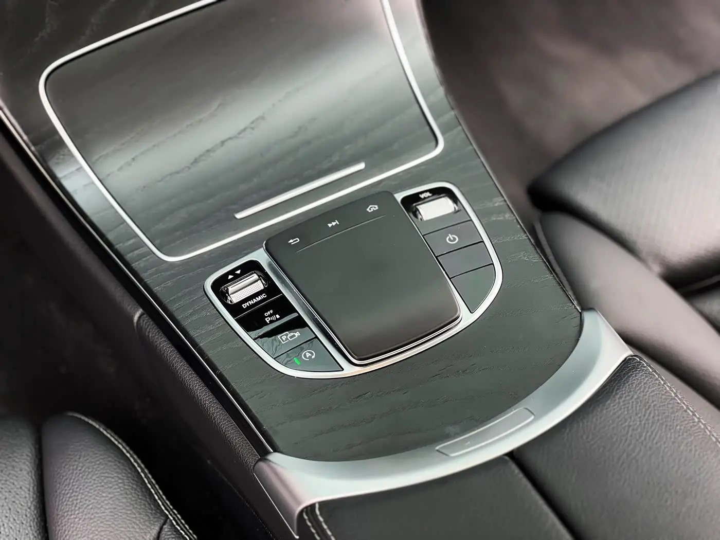 Mercedes-Benz C-Class 2019 — Фото 19/20