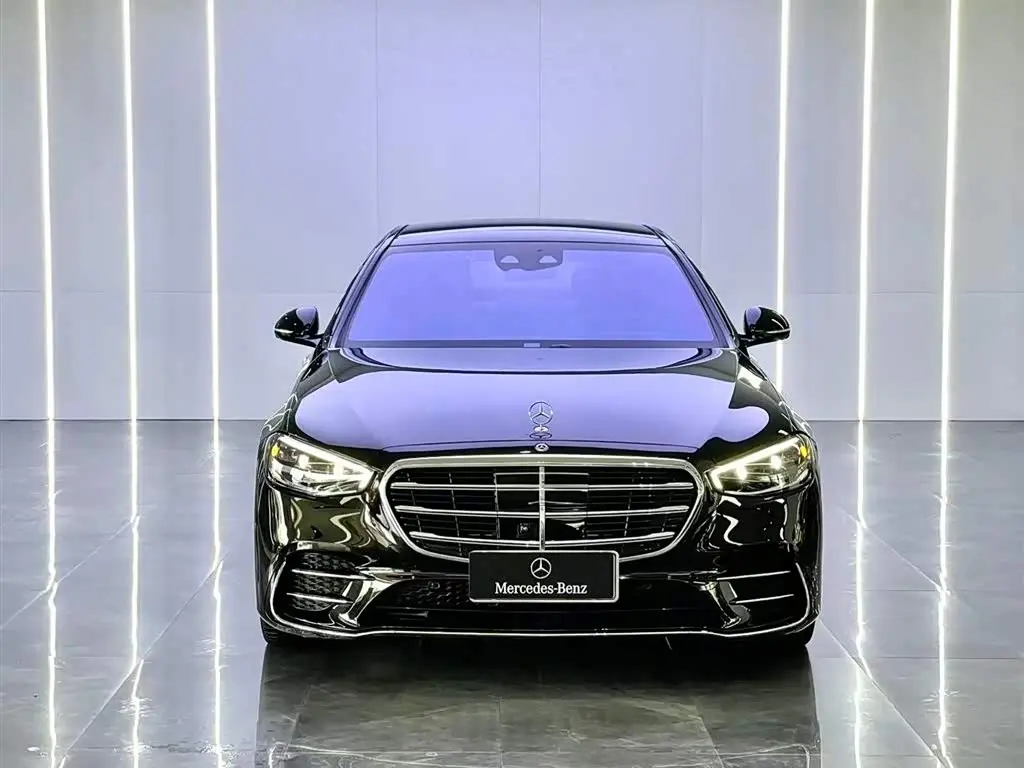Mercedes-Benz S-Class 2022 — Photo 2/20