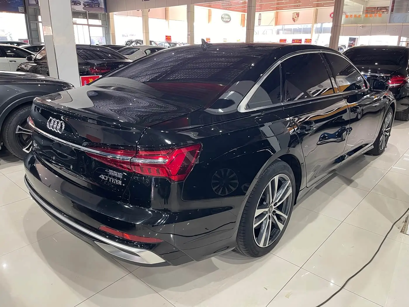 Audi A6L 2023 — Фото 4/10