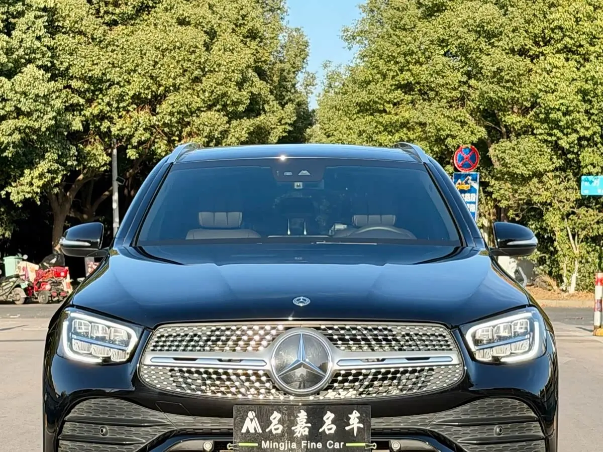 Mercedes-Benz GLC 2020 — Photo 2/9