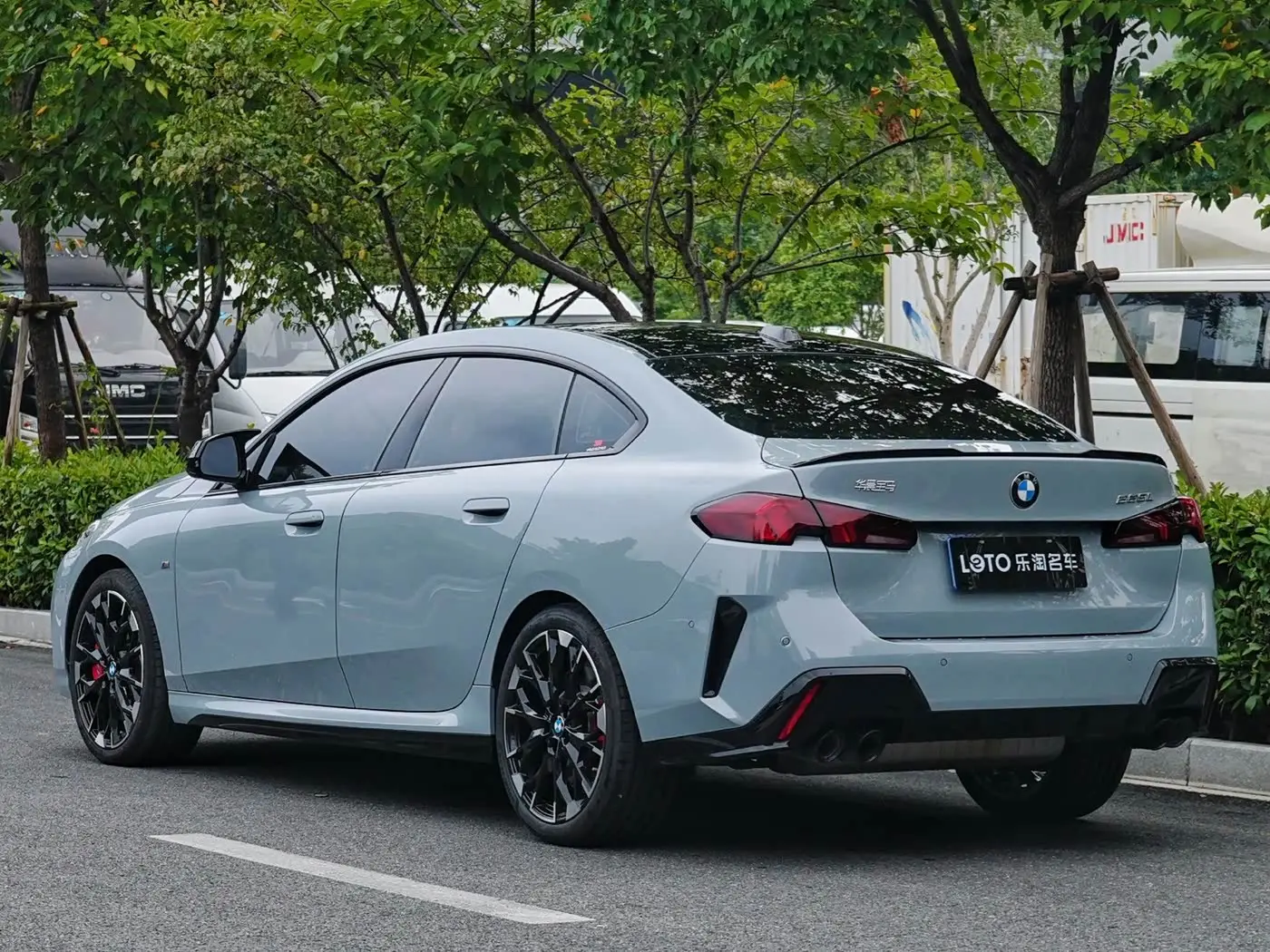 BMW M235L 2026 — Photo 4/13