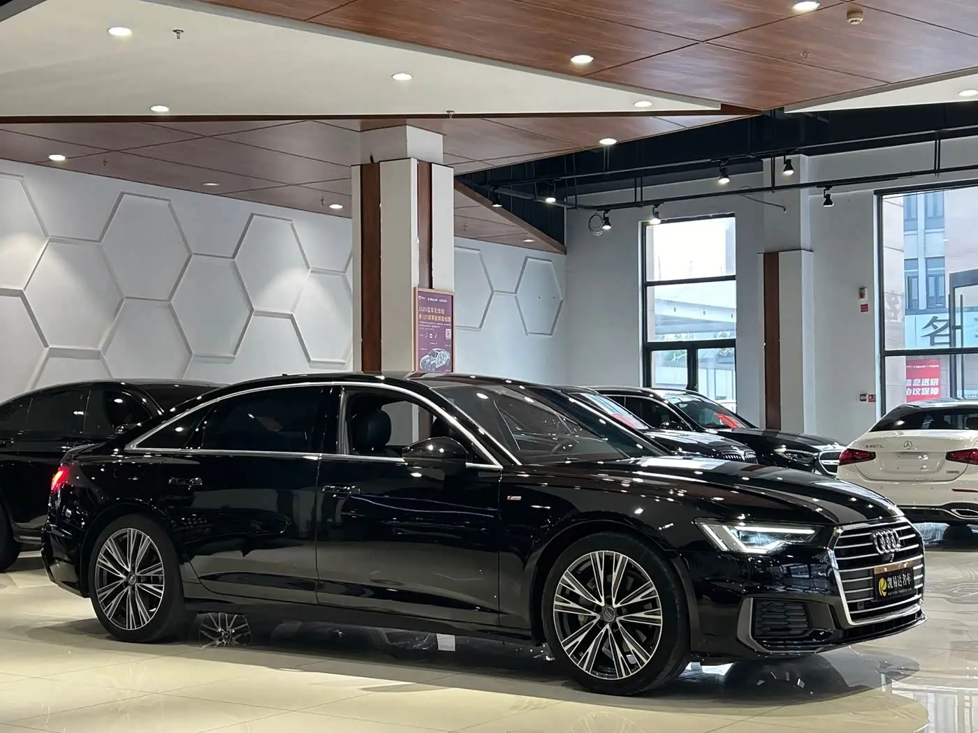 Audi A6L 2021 — Şəkil 4/20