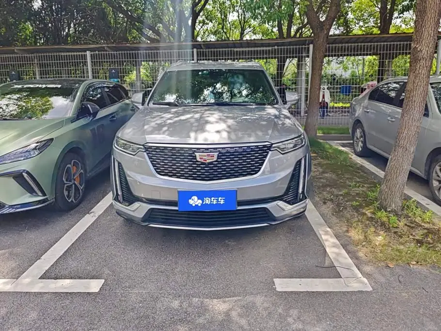 Cadillac XT6 2024 — Фото 2/16
