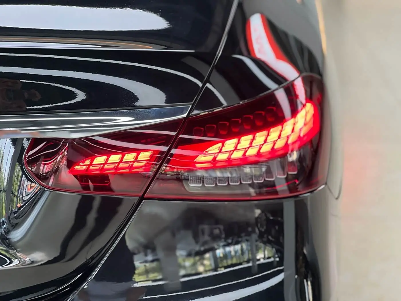 Mercedes-Benz E-Class 2022 — Фото 18/20