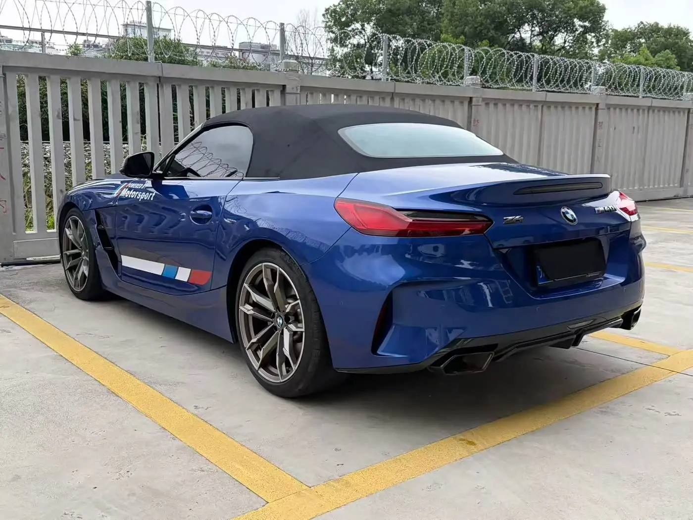BMW Z4 M40i 2024 — Photo 11/13