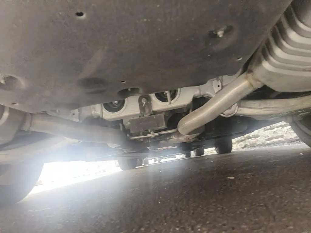 Hongqi H9 2021 — Photo 11/13