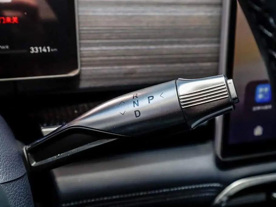 Voyah Auto Voyah Dreamer 2025 — Photo 18/20