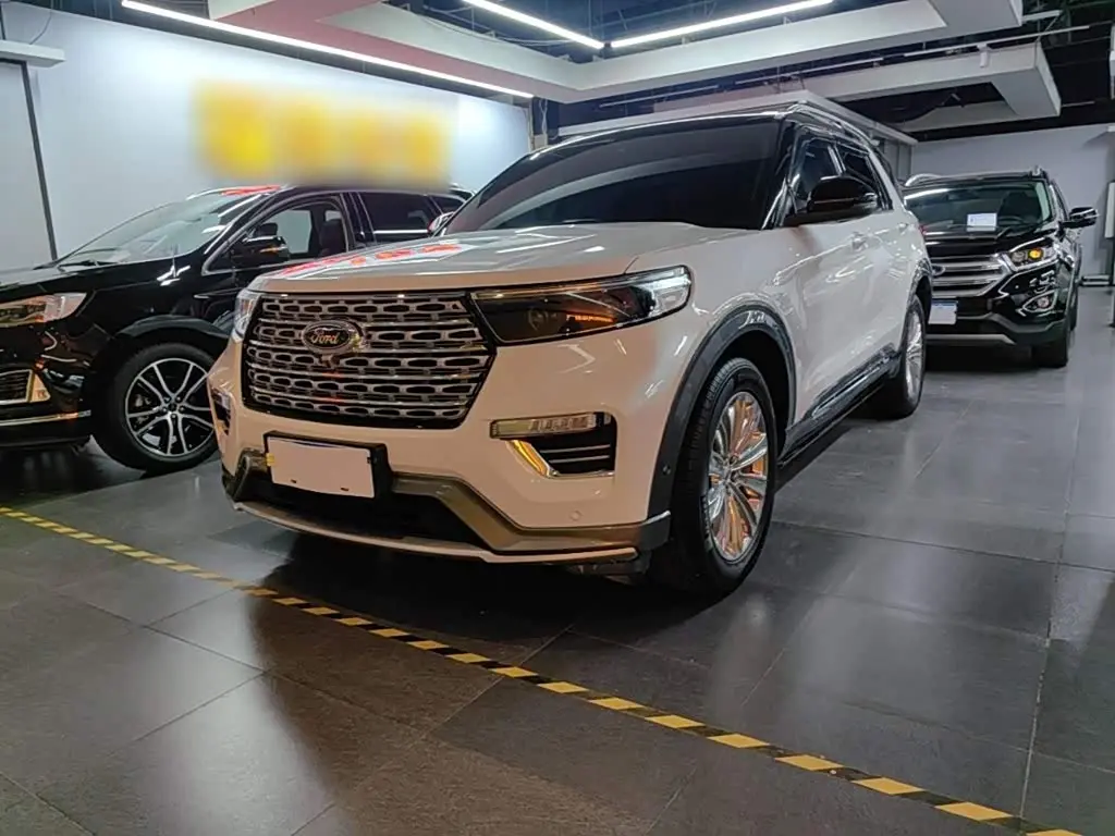 Ford Explorer 2021 — Photo 1/20