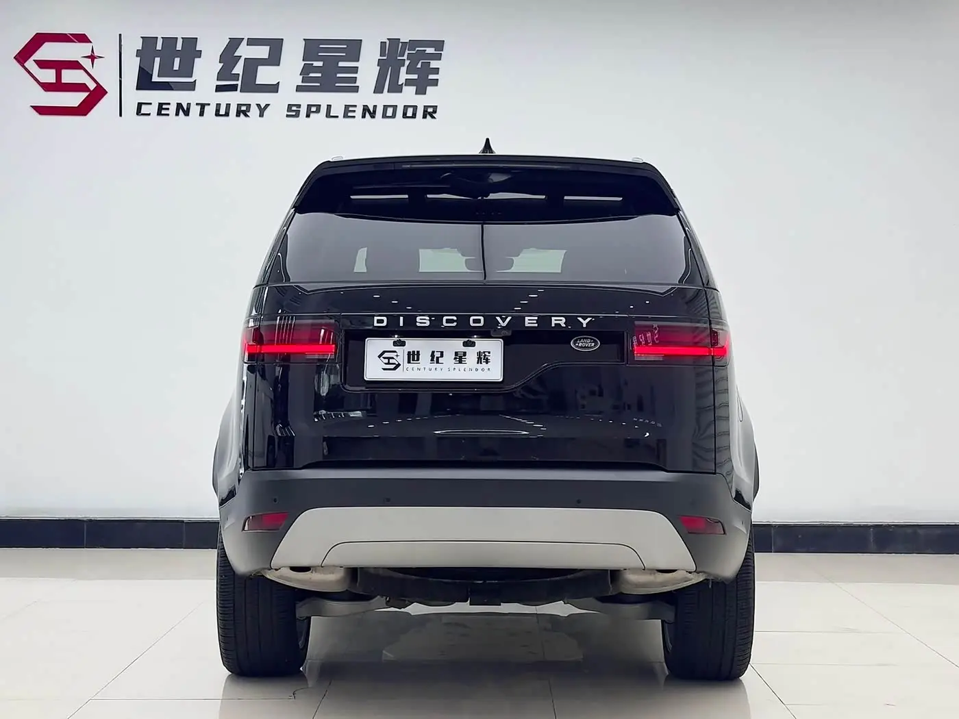 Land Rover Discovery 2025 — Фото 6/20