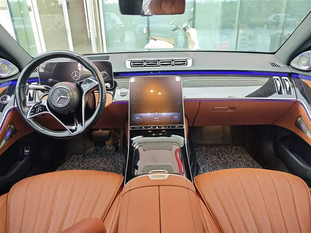 Mercedes-Benz S-Class 2022 — Photo 7/11