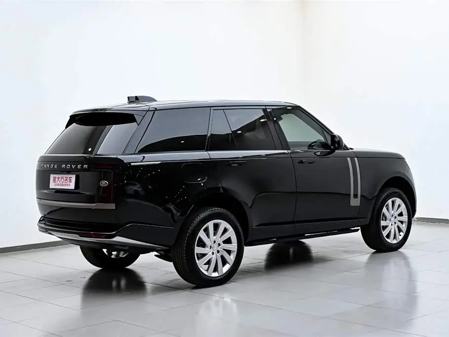 Land Rover Range Rover 2024 — Фото 7/20