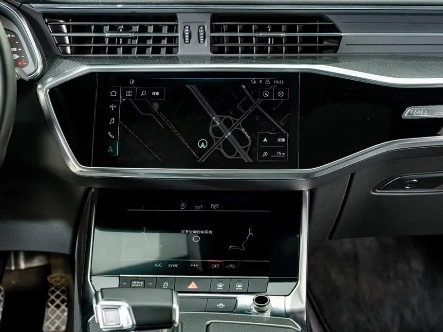 Audi A6L 2019 — Photo 13/20