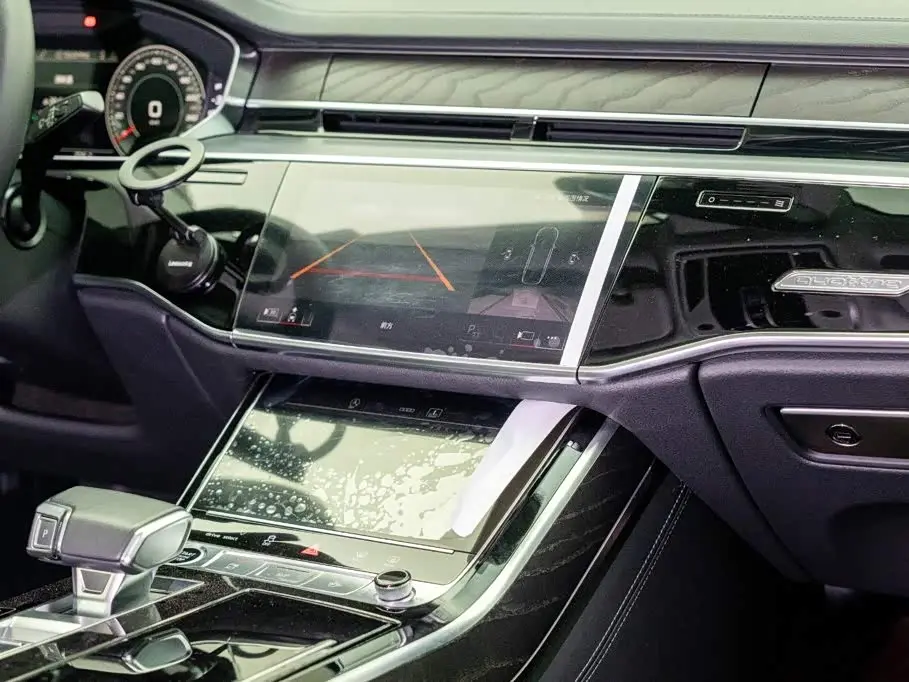 Audi A8 2023 — ფოტო 12/20