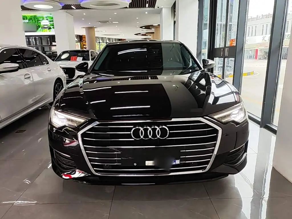 Audi A6L 2021 — Photo 3/20