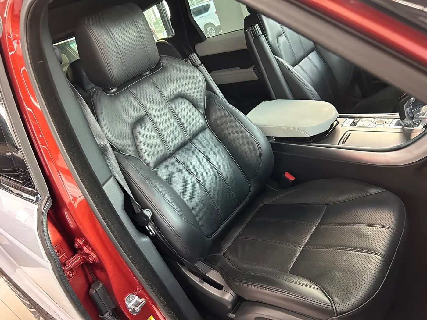 Land Rover Range Rover Sport 2014 — Photo 9/20