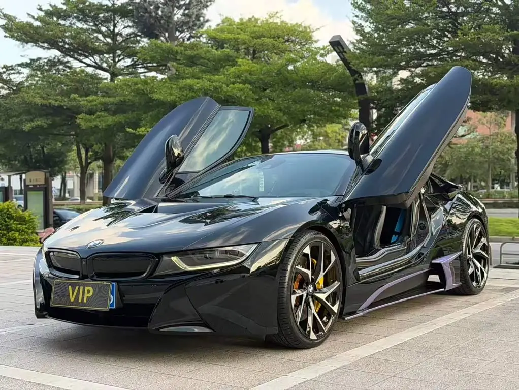 BMW i8 2017 — Фото 8/20