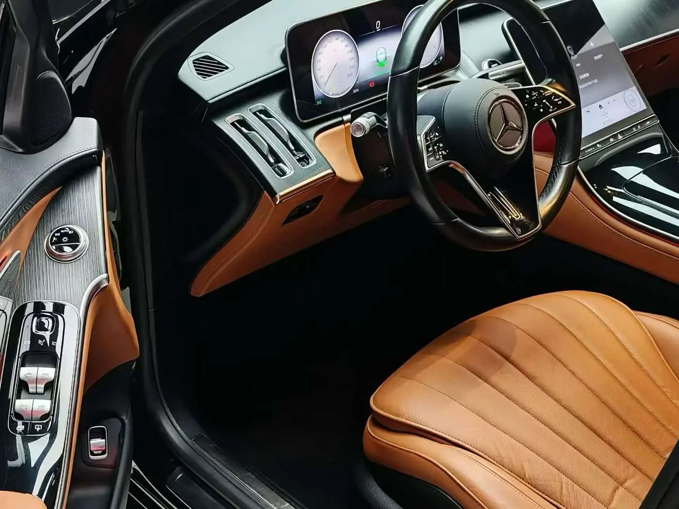 Mercedes-Benz S-Class 2024 — Фото 5/9