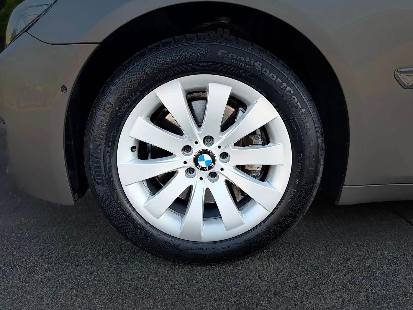 BMW 7 Series 2013 — Фото 12/12