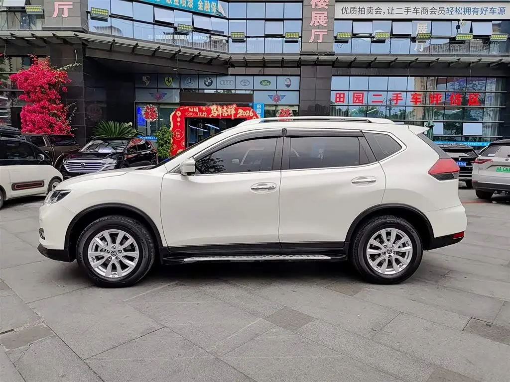 Nissan X-Trail 2023 — Фото 3/11