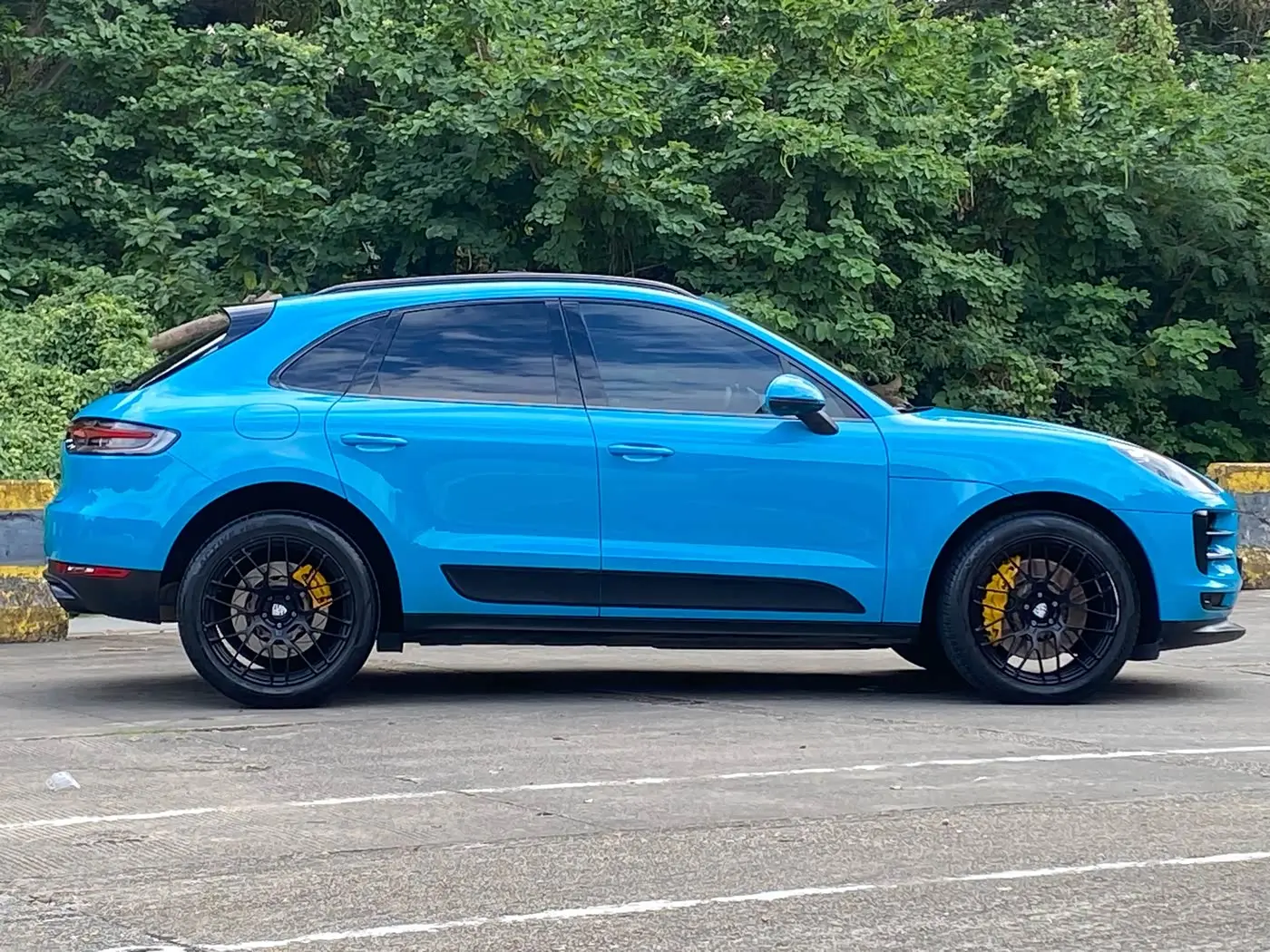Porsche Macan 2019 — Photo 7/20