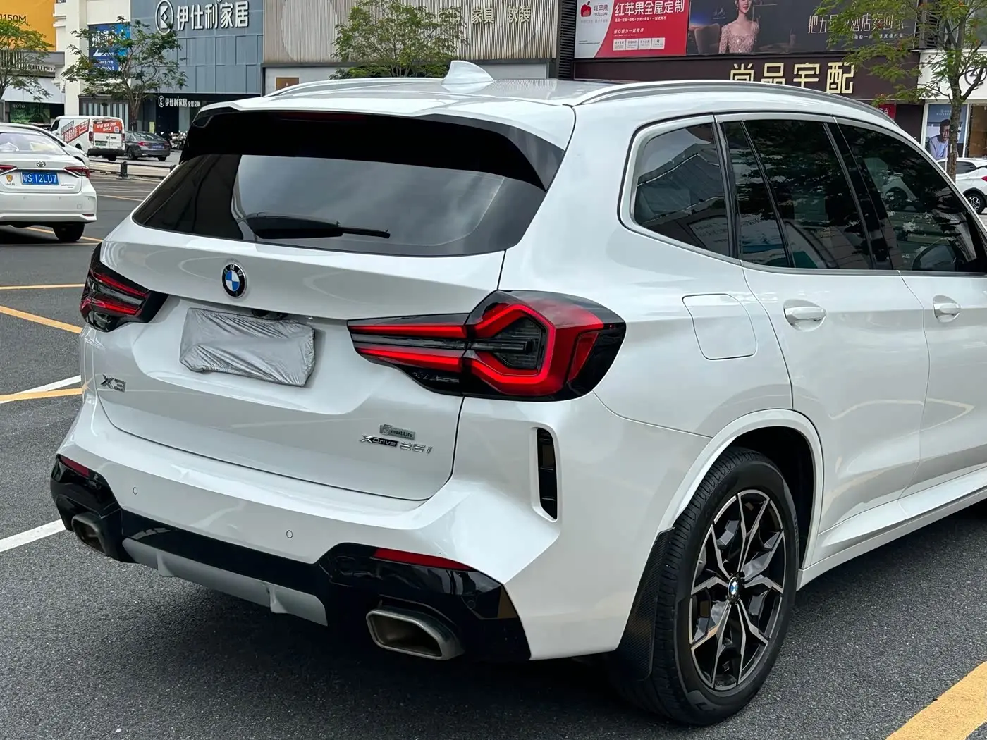 BMW X3 2022 — Фото 11/20