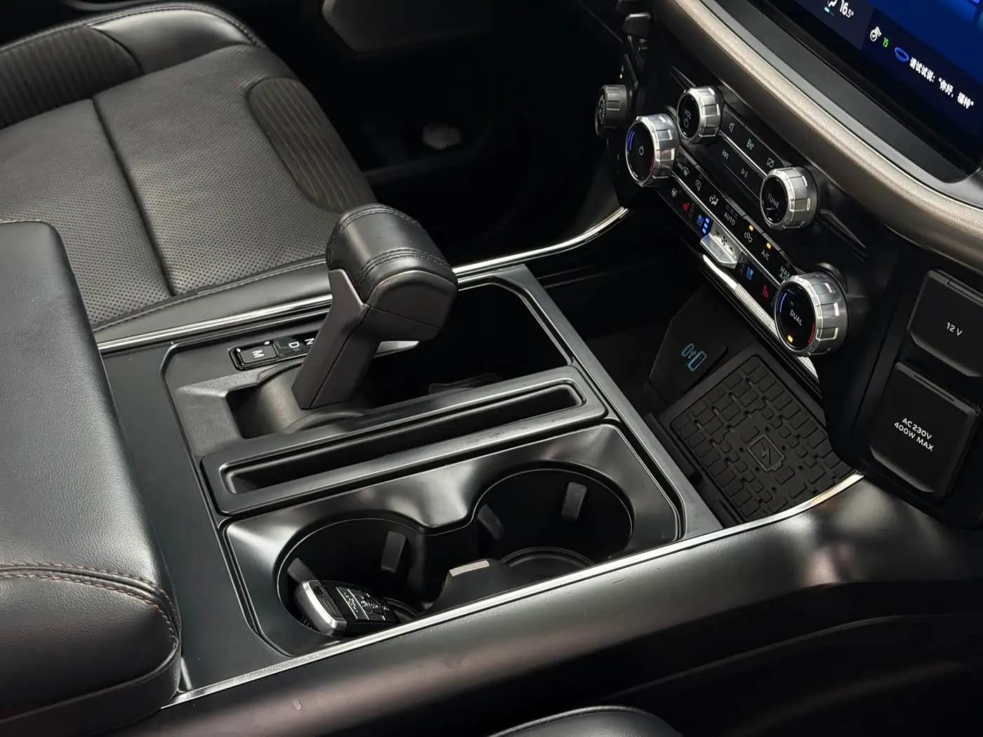 Ford F-150 Raptor 2023 — Photo 13/20