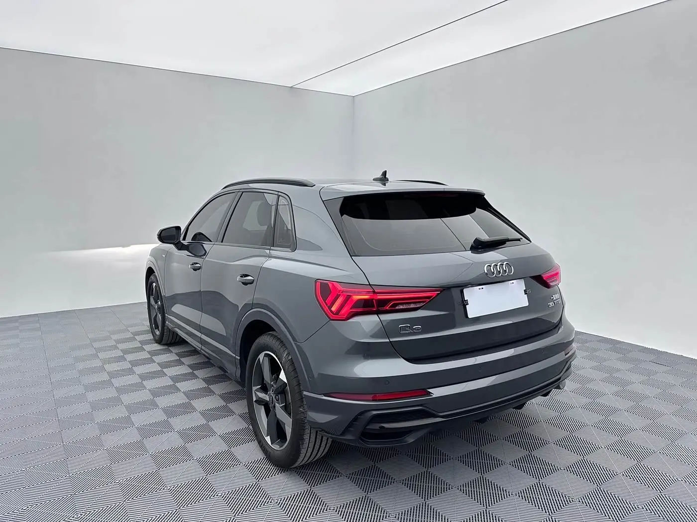 Audi Q3 2022 — Şəkil 4/18