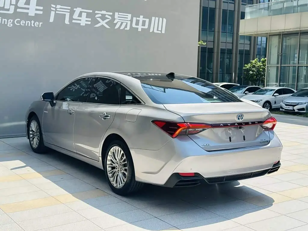 Toyota Avalon 2019 — Şəkil 16/20