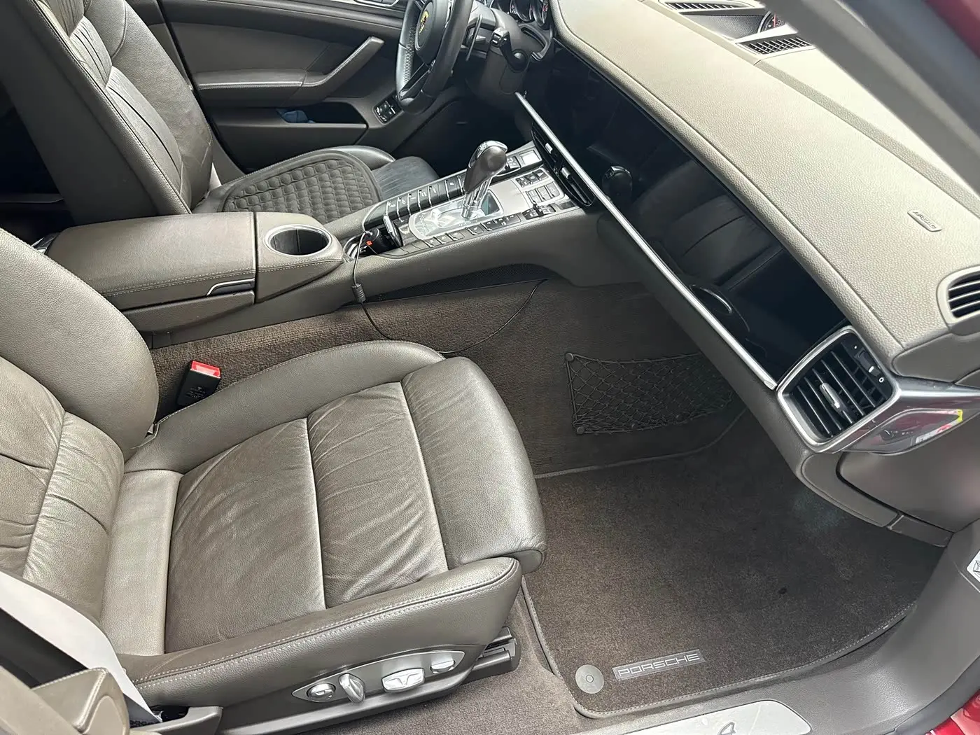 Porsche Panamera 2014 — Photo 20/20
