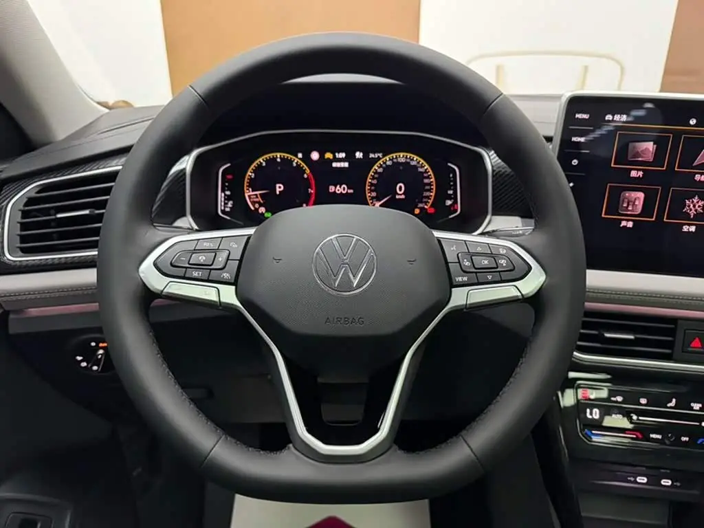 Volkswagen Tayron 2023 — Photo 13/20