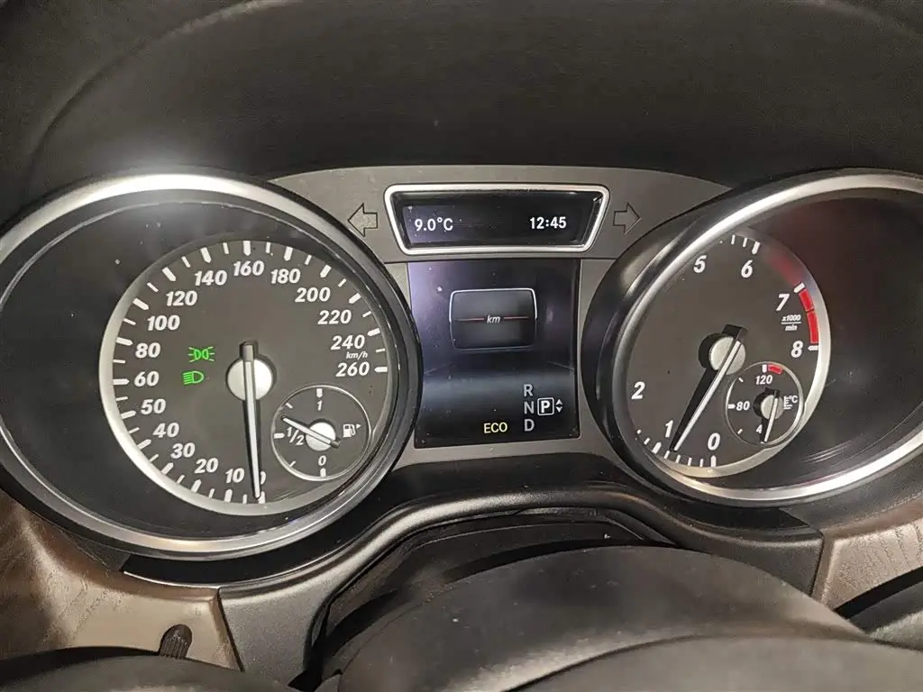 Mercedes-Benz GL-Class 2015 — Фото 4/20