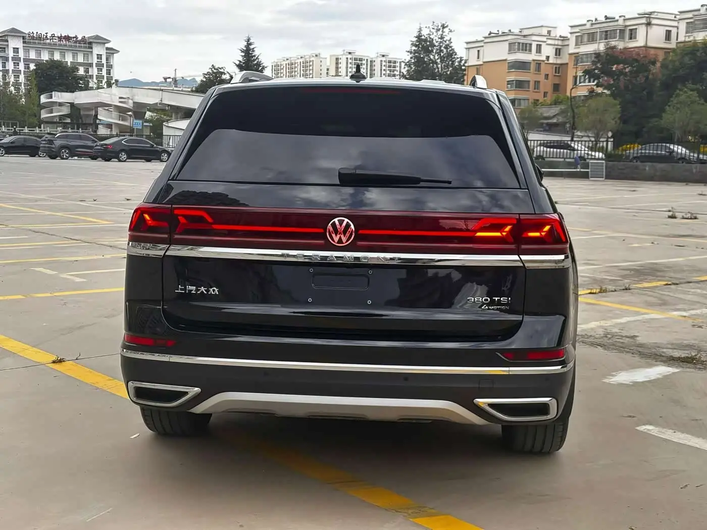 Volkswagen Teramont 2023 — Photo 8/19