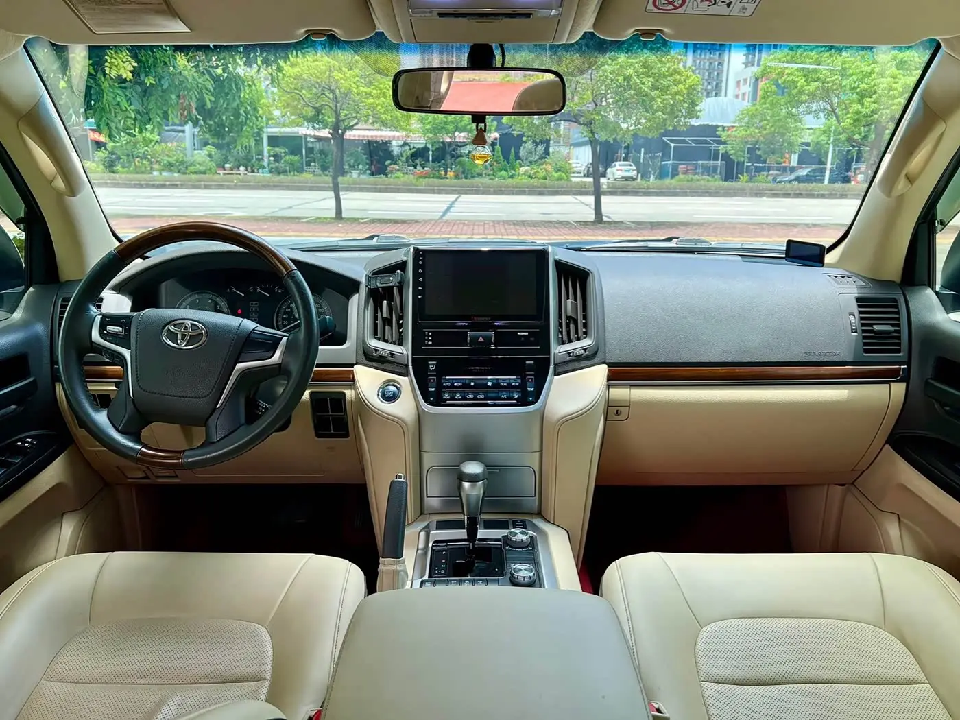 Toyota Land Cruiser 2018 — Фото 5/9