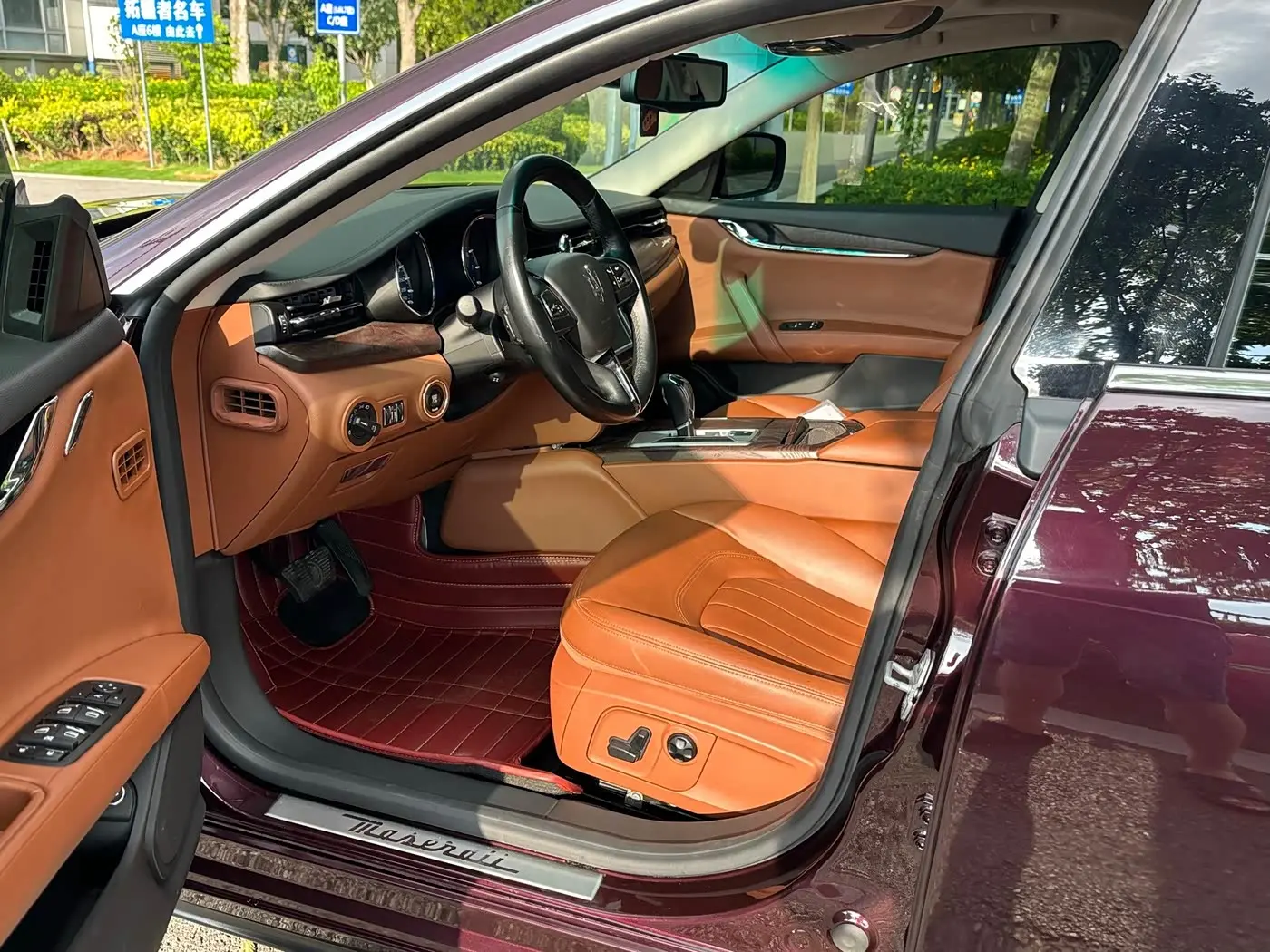 Maserati Quattroporte 2016 — ფოტო 7/10