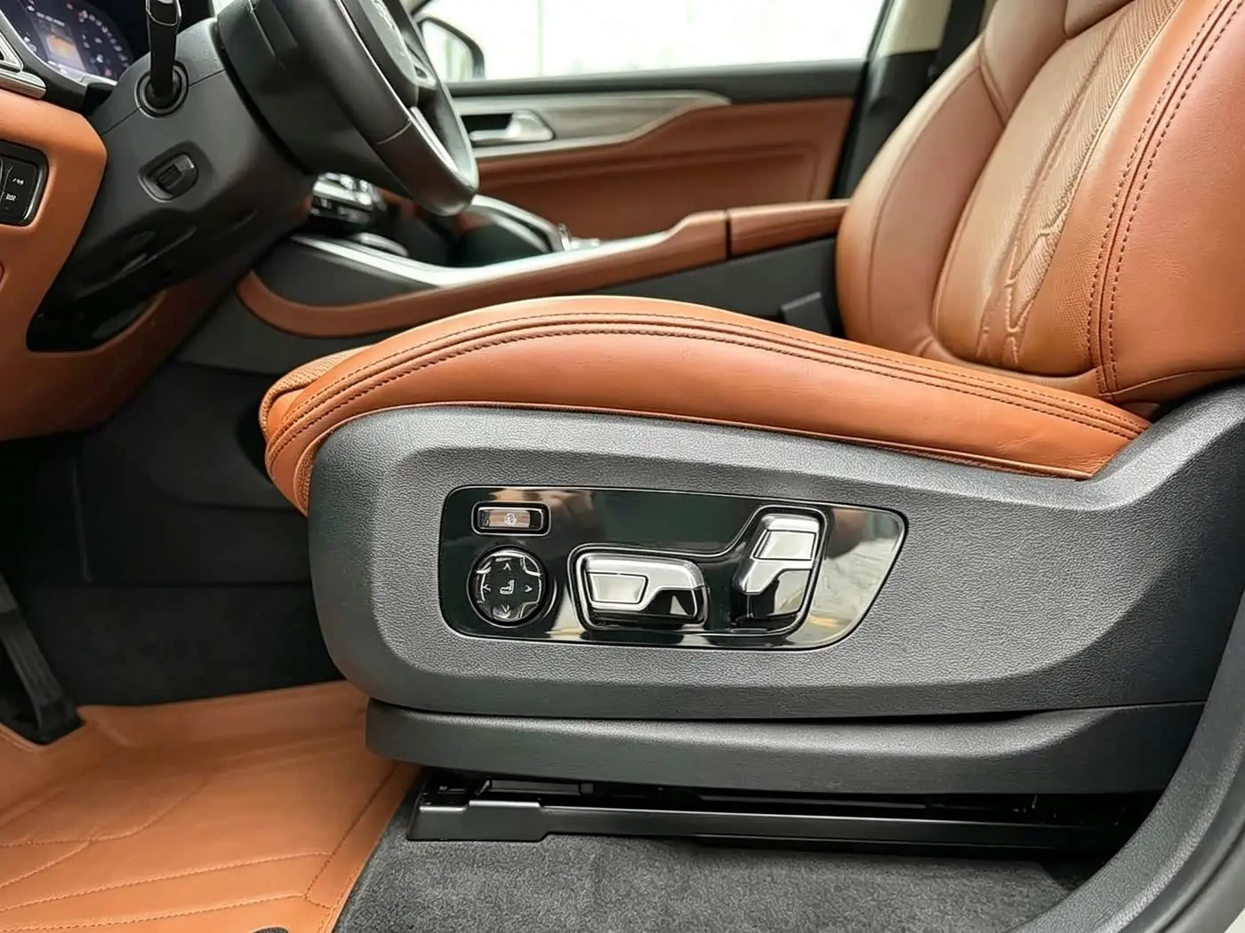 BMW X7 2021 — Photo 10/18