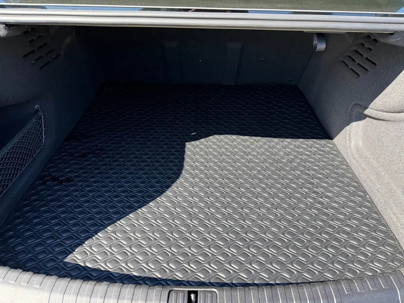 Audi A6L 2021 — Photo 15/16