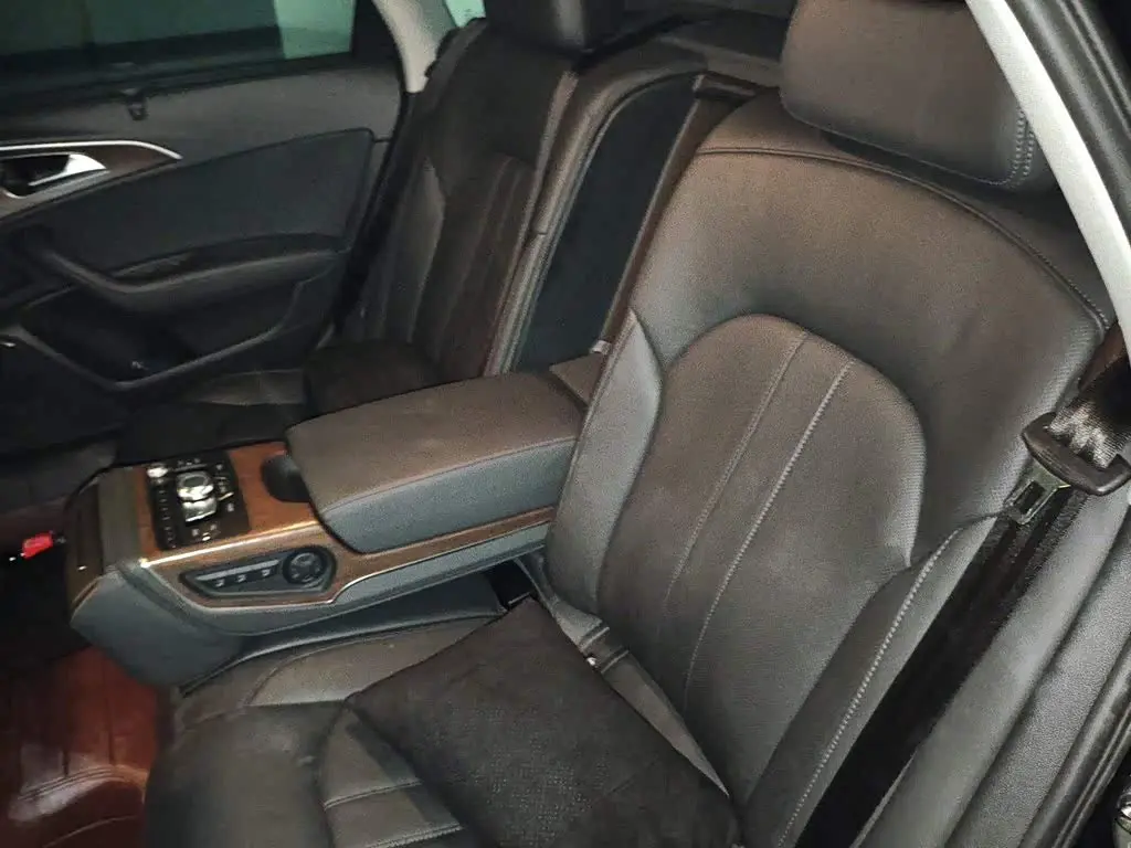 Audi A6L 2017 — Photo 18/20