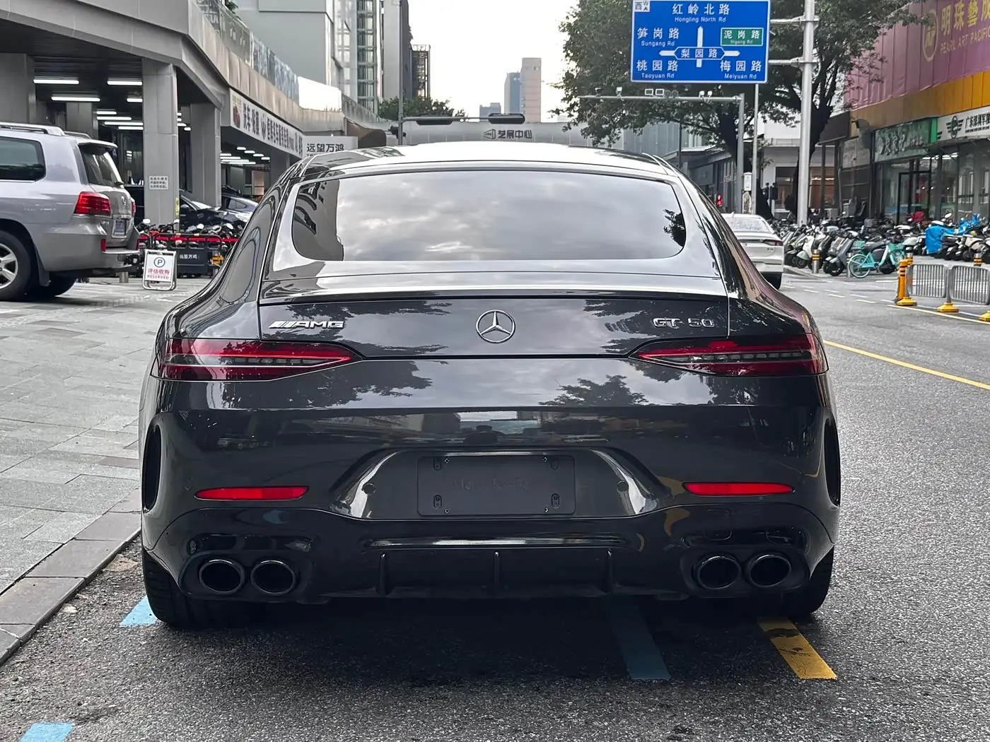 Mercedes-Benz AMG GT 2022 — Фото 15/15