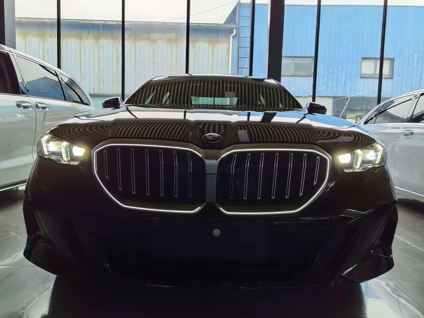 BMW 5 Series 2025 — Photo 20/20