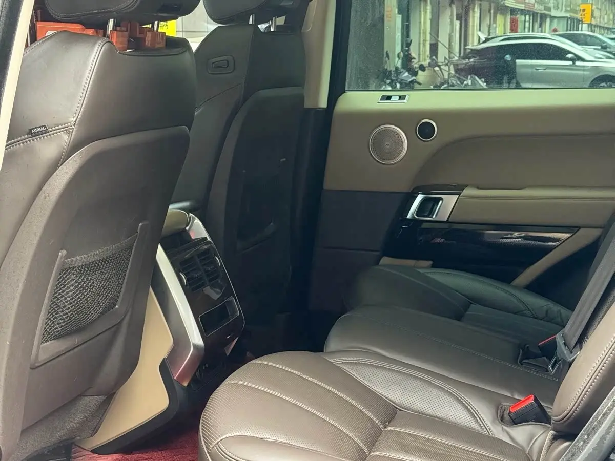 Land Rover Range Rover Sport 2015 — Фото 7/10