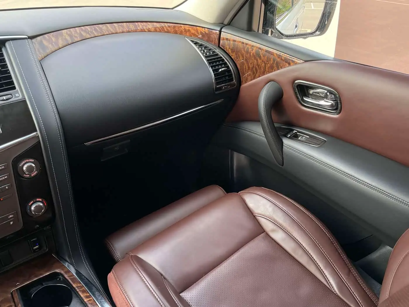 Nissan Patrol 2017 — Photo 10/20